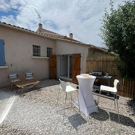 La Pause En Luberon Vila Clavaillan Exterior foto